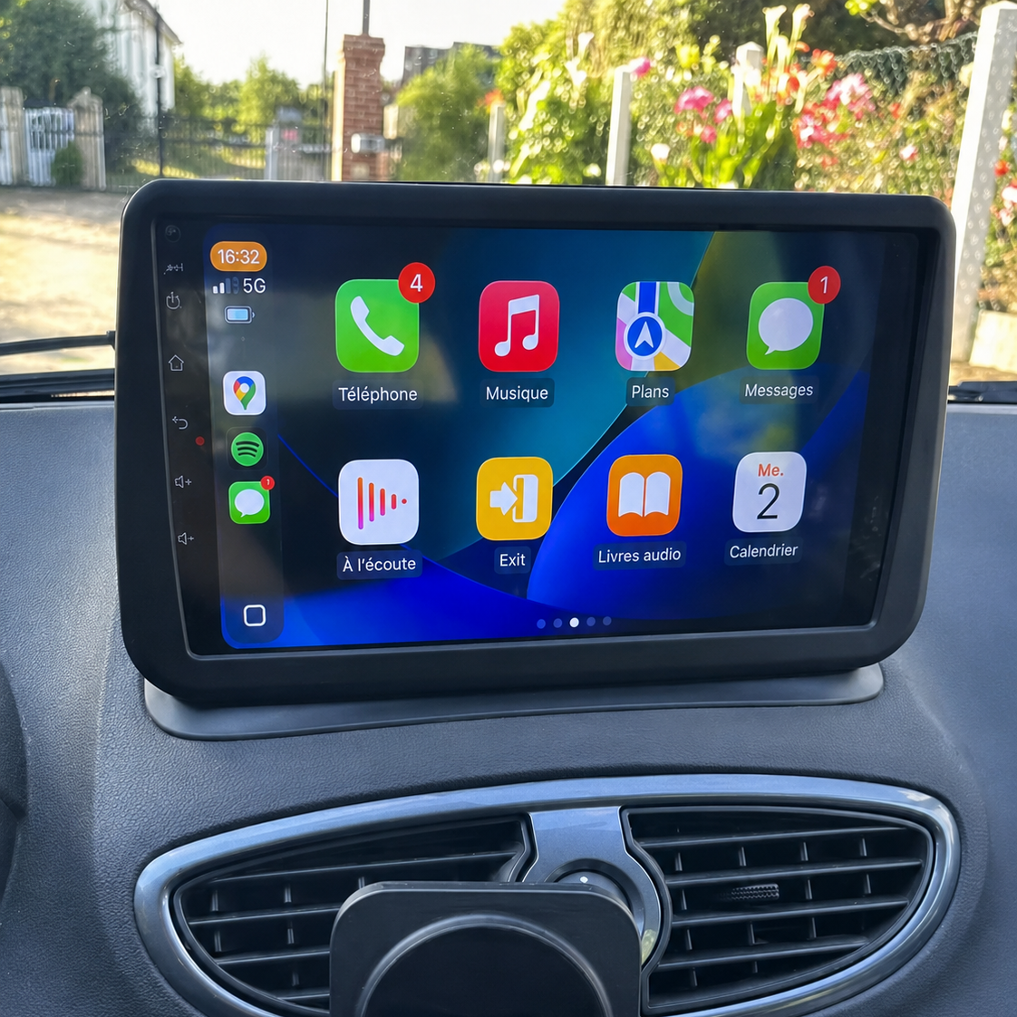 Écran CarPlay Android Auto Renault Clio 3 (2005-2014) — Spark Auto