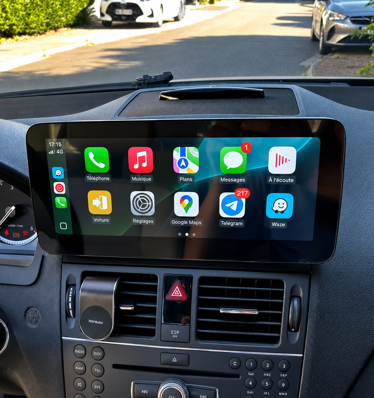 Pantalla CarPlay/Android Mercedes Clase C W204 (2007-2014) — Pantalla táctil HD inalámbrica