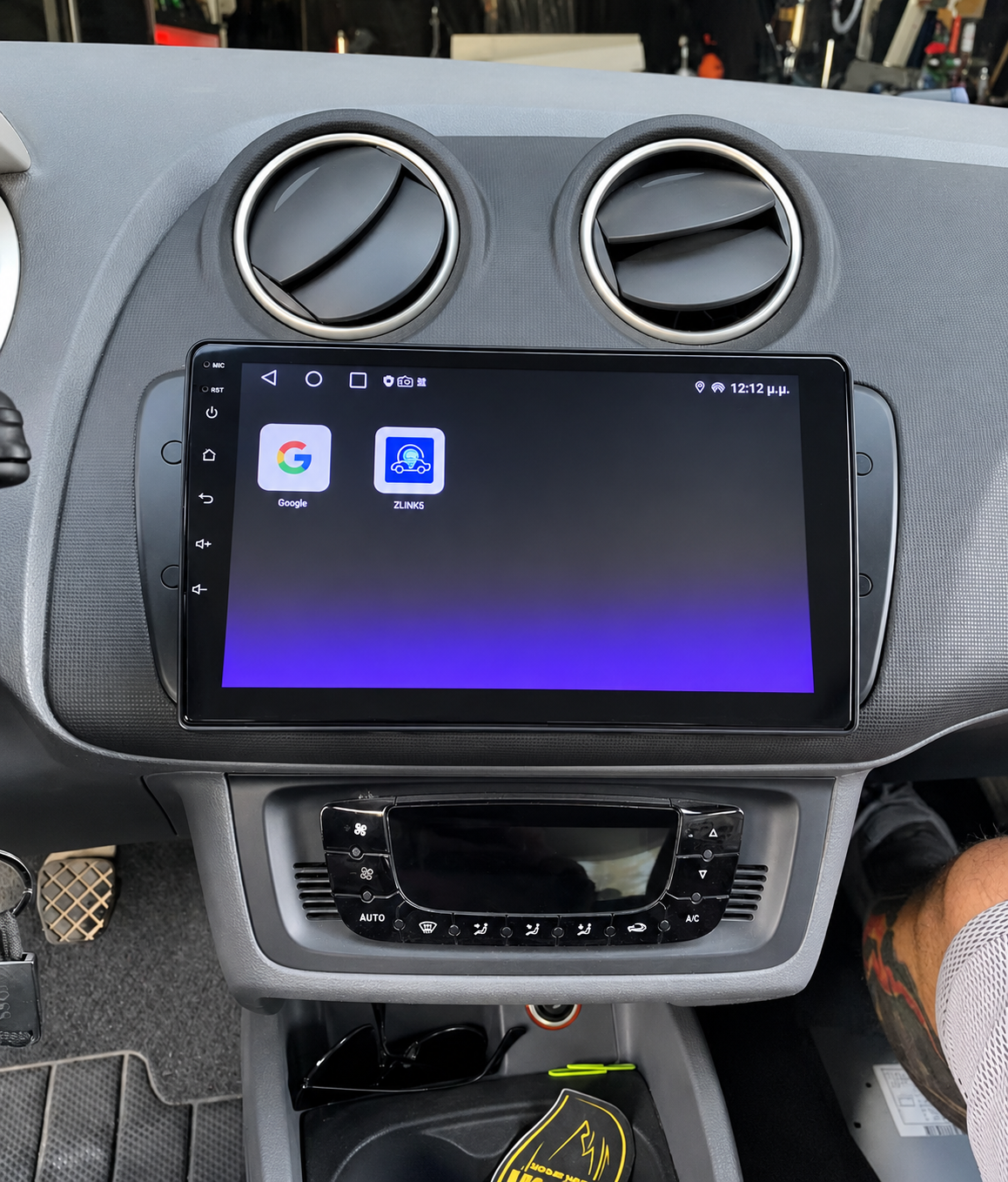 Écran CarPlay/Android Seat Ibiza 6J (2009-2013) — Écran HD tactile sans fil