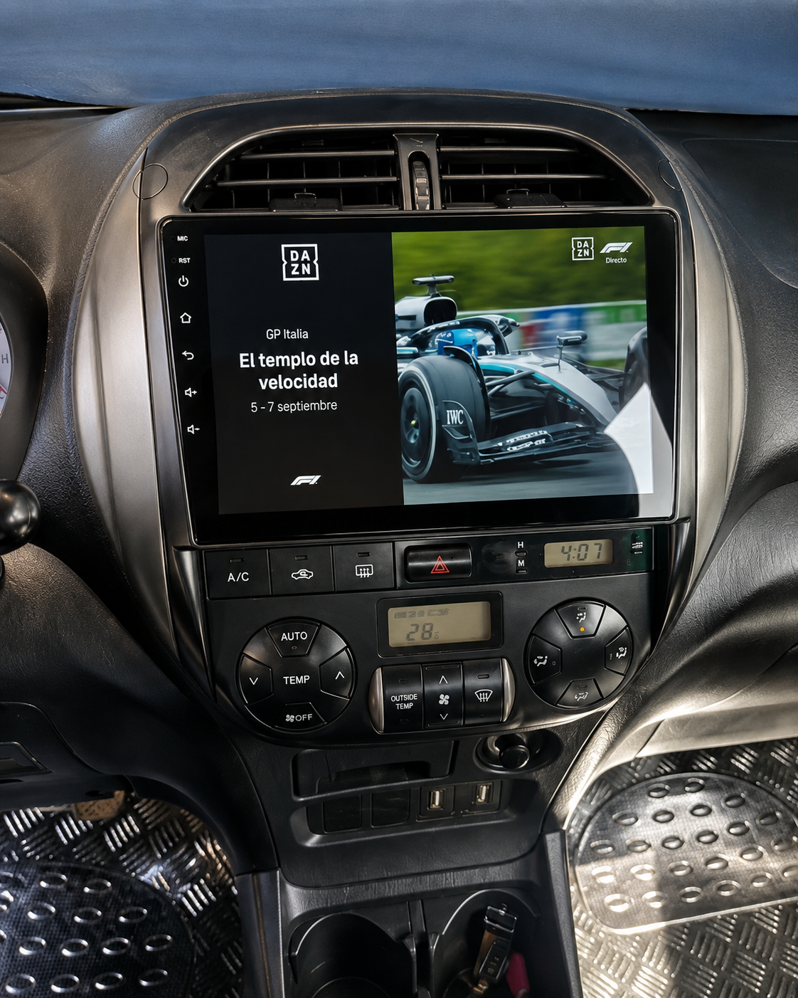 Écran CarPlay/Android Toyota Rav4 (2003-2005) — Écran HD tactile sans fil