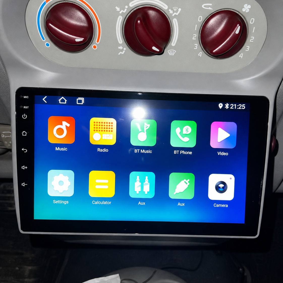 Écran CarPlay/Android Renault Twingo 2 (2005-2013) — Écran HD tactile sans fil